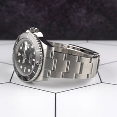 Rolex Submariner 41mm Black Dial Ceramic Bezel Steel Men's Watch 126610