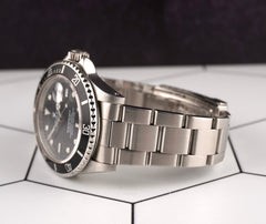 Rolex Submariner Date 40mm Steel Black Dial Mens Watch Oyster 16800