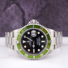 Rolex Submariner Date Kermit 40mm Green Bezel Steel Black Dial Watch 16610LV