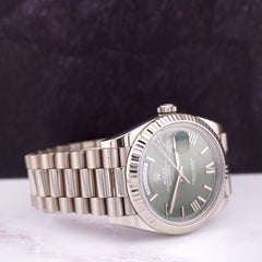 Rolex Day-Date 40 President 18k White Gold Men's Watch Olive Green DIAL 228239