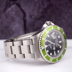 Rolex Submariner Date Kermit 40mm Green Bezel Steel Black Dial Watch 16610LV