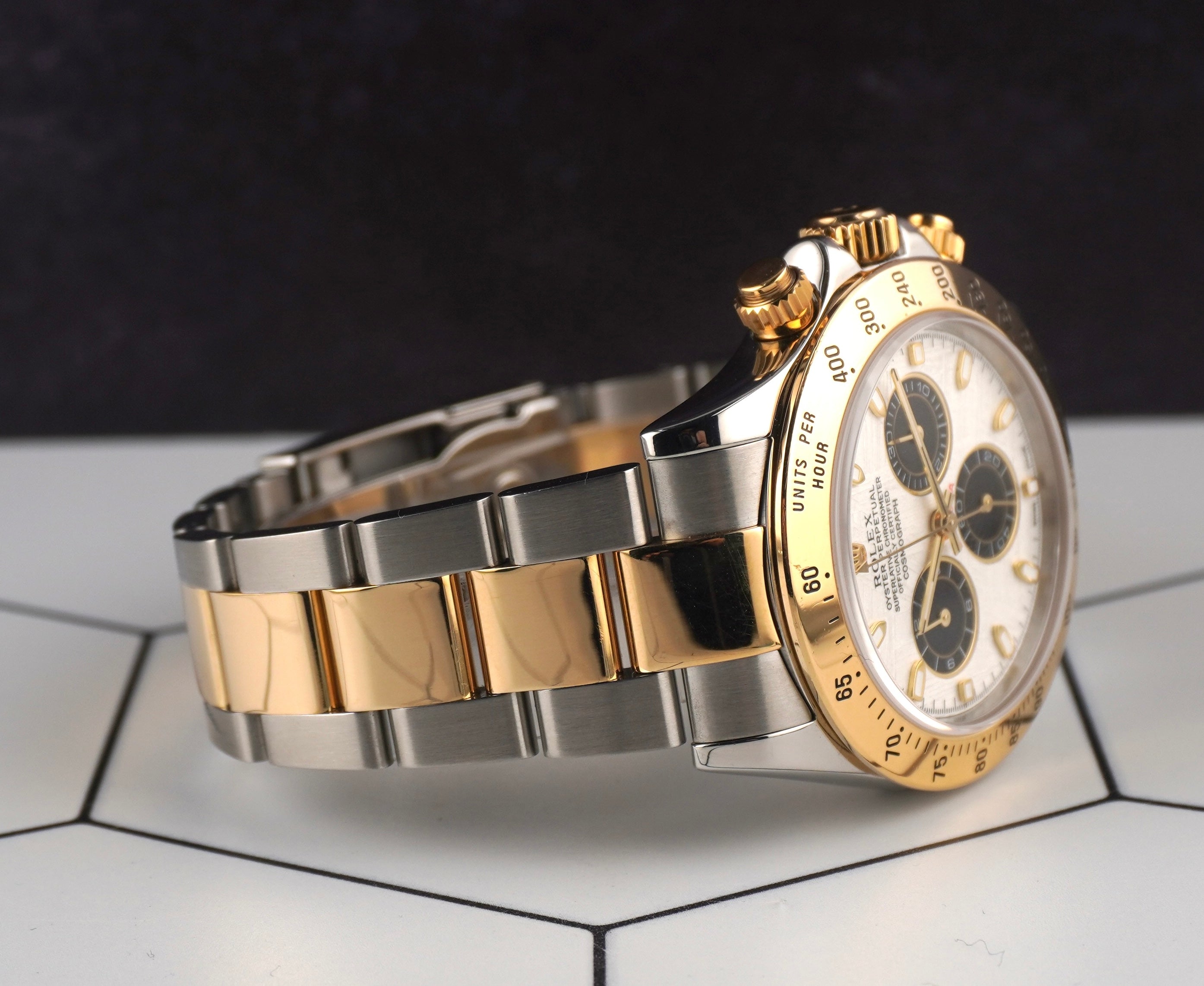 Rolex Daytona Cosmograph 40mm 18k/Steel Men's Oyster METEORITE
