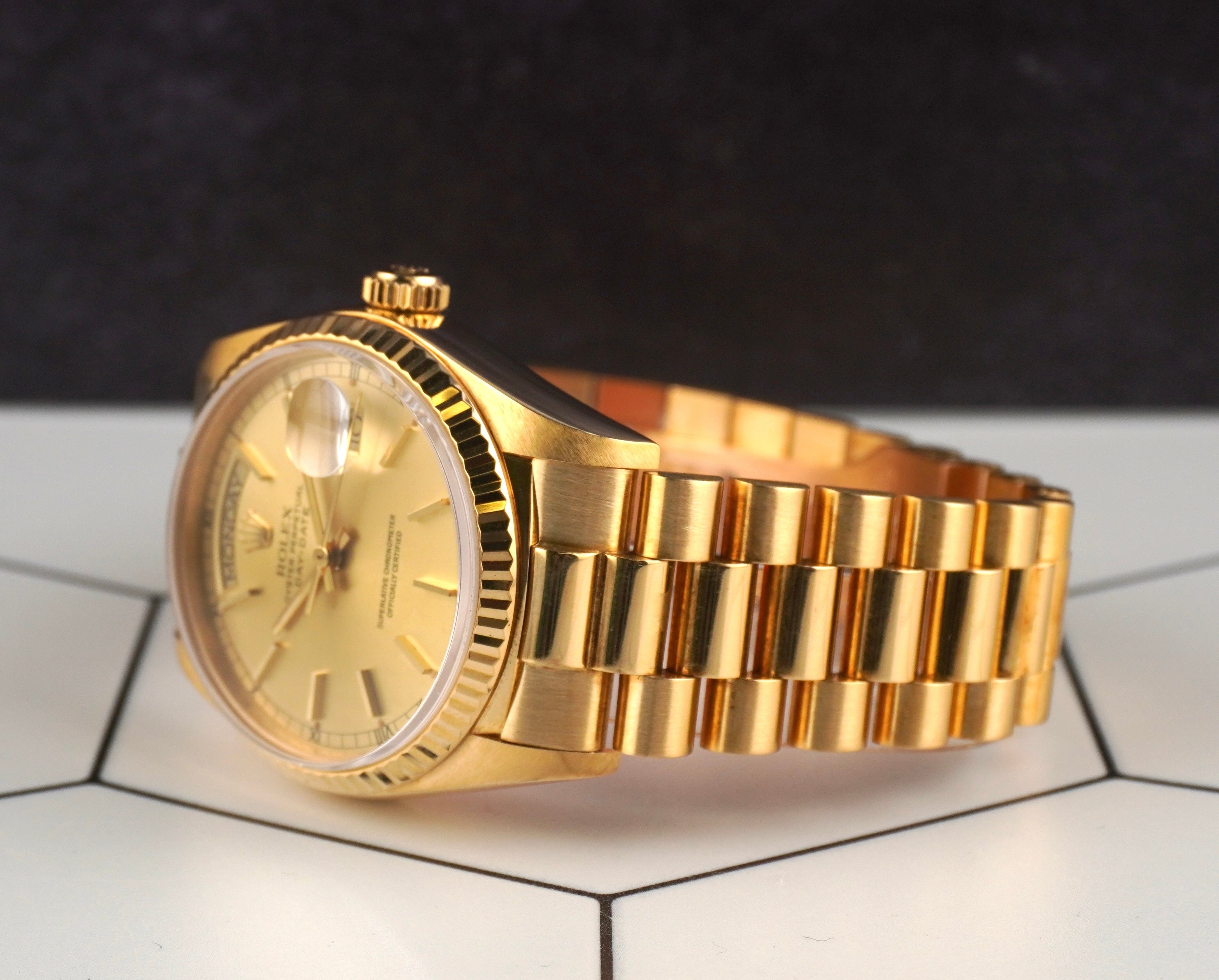 Rolex DAY-DATE 36mm 18K Yellow Gold President Champagne Dial Men's