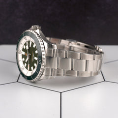 Breitling 44mm Superocean Green Dial Steel Men's Watch A17376